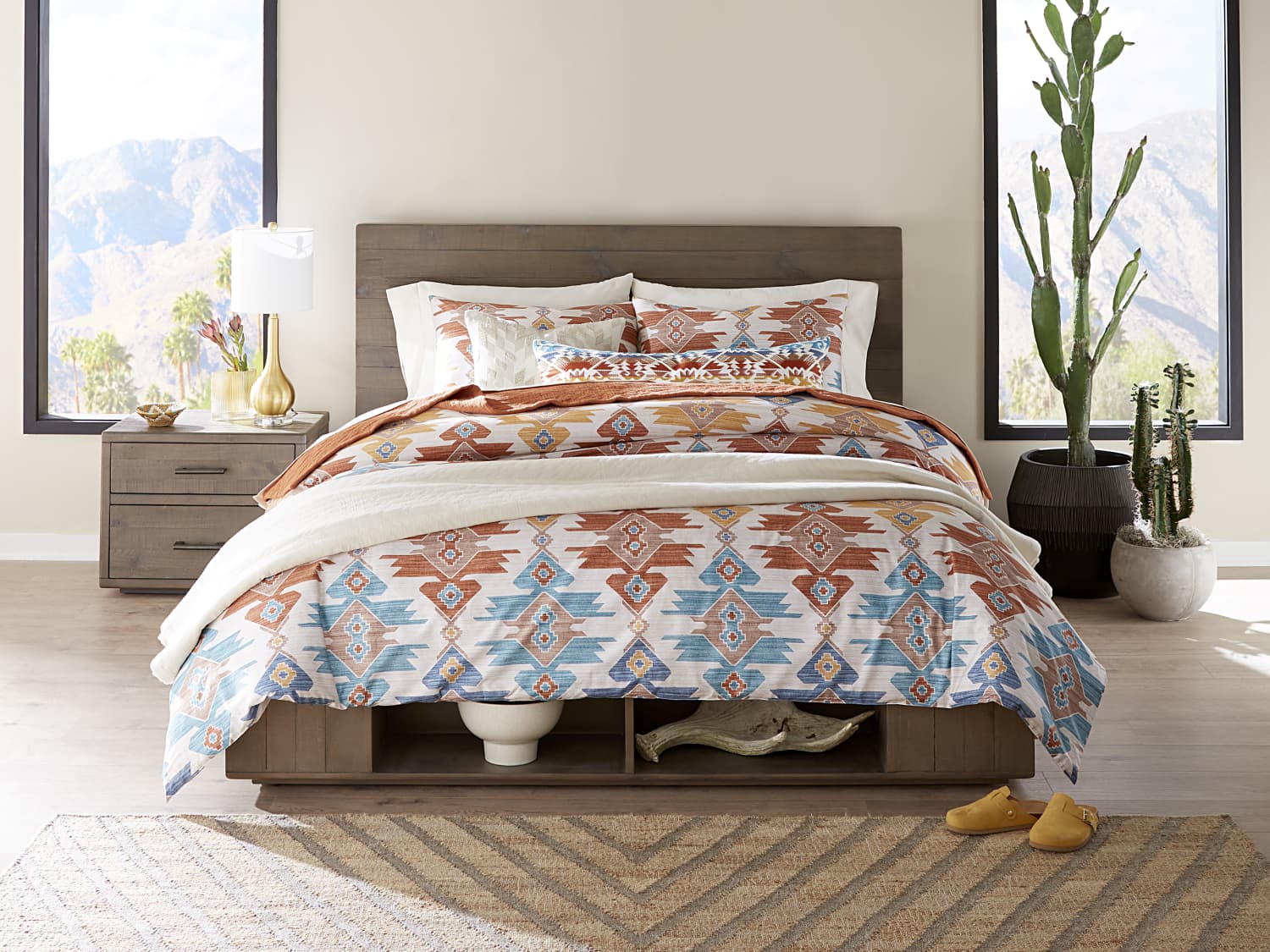 Macy's bed blankets 2025